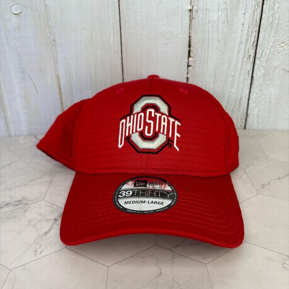 New Era 39Thirty Ohio State OSU Buckeyes Stretch Fitted Hat Mens Red White Cap